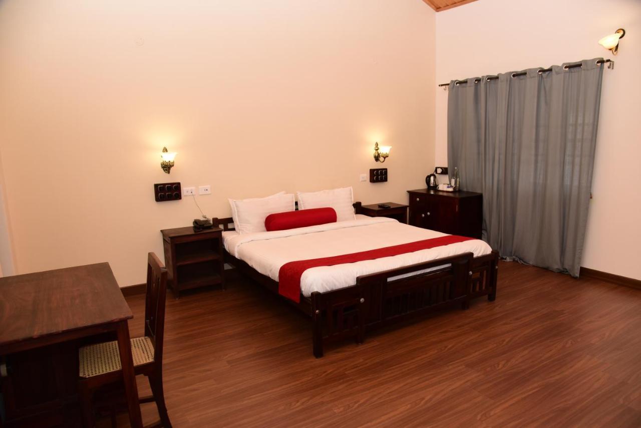 The Hearth Hotell Kodaikanal Exteriör bild
